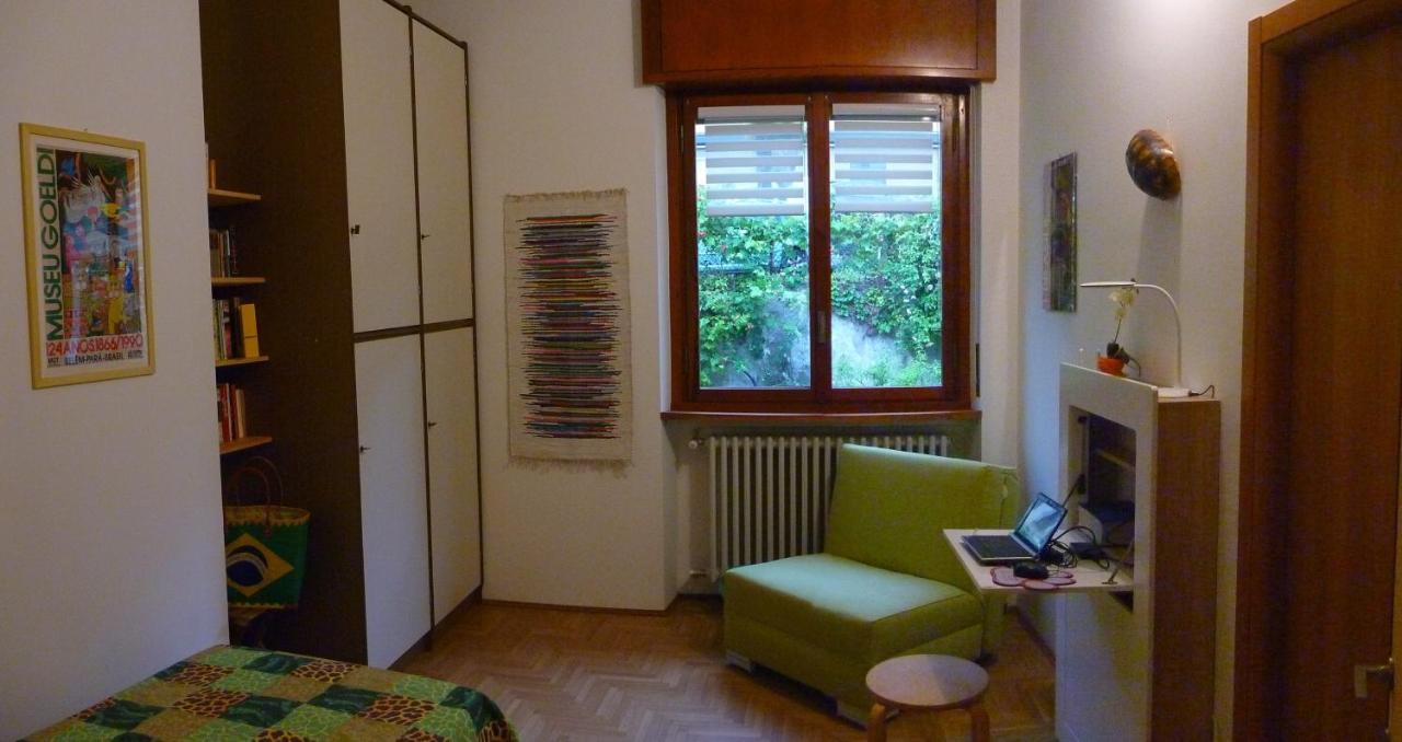 Casa Peroschi B&B 梅纳焦 外观 照片