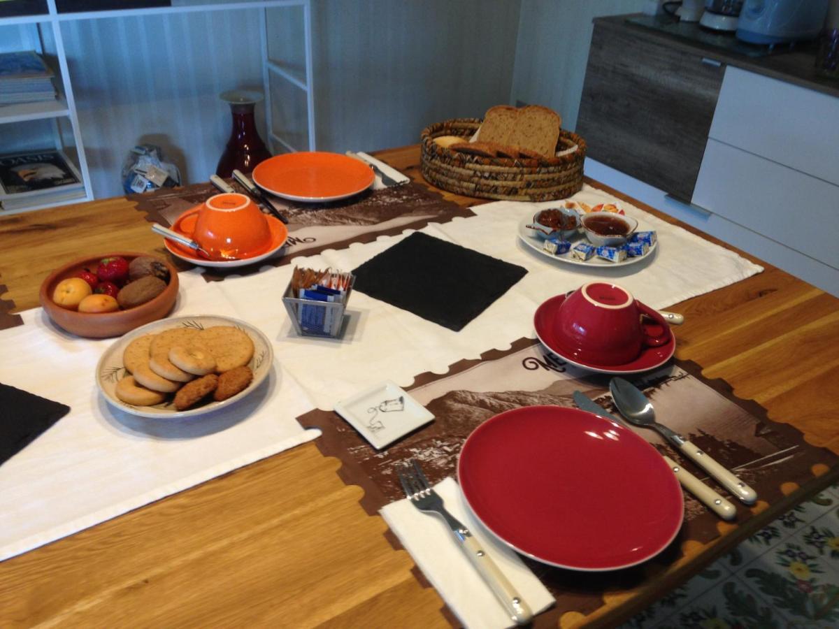 Casa Peroschi B&B 梅纳焦 外观 照片